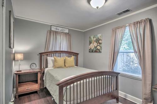 Luxe Cottage With Fire Pit Less Than 4 Mi To Olde Towne