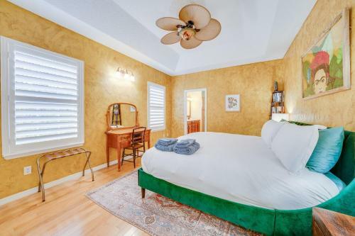 4br House, 2 Blocks From The Beach