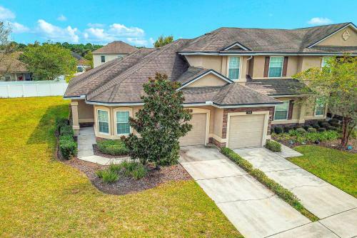 Wooded Crossing Home