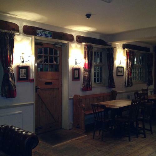 Posada The Half Moon Inn