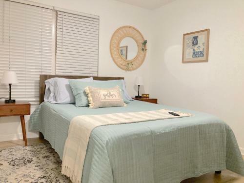 Apartamento Newly Renovated Townhome Close To Everything