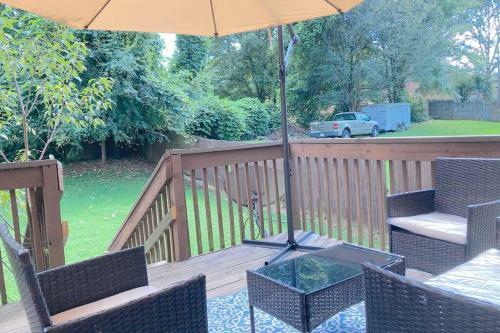 Apartamento Cozy Townhome With Two King And One Queen Beds