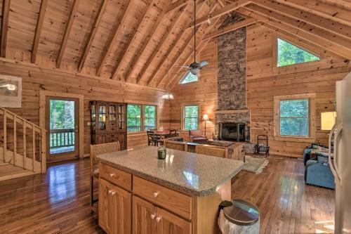 Rustic Clayton Hideaway With Deck And Forest Views!