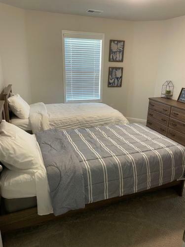4bdrm Fast Wifi Farmhouse Inspired Home