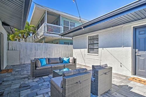 Apartamento Ideally Located Madeira Beach Condo With Patio!