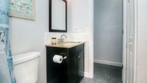 Harbor House North 25 By Teeming Vacation Rentals