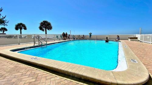 Harbor House North 25 By Teeming Vacation Rentals