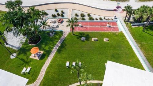 Apartamento Tropic Terrace #23 - Beachfront Rental Condo