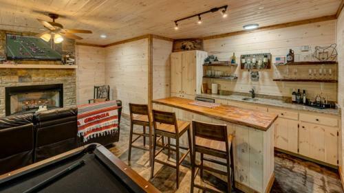 A Cozy Corner Cabin By Escape To Blue Ridge