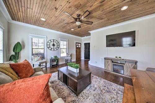 Beautiful Family Home Right Outside Downtown!
