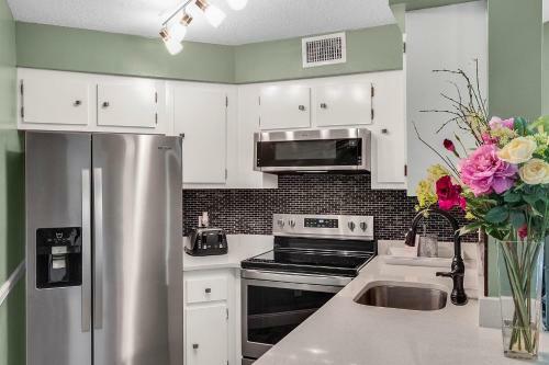 Apartamento Modern Designer Inspired Fully Renovated Condo