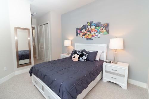 Villa 4 Br 4 Ba Self Check-in Close To Disney Theme Parks