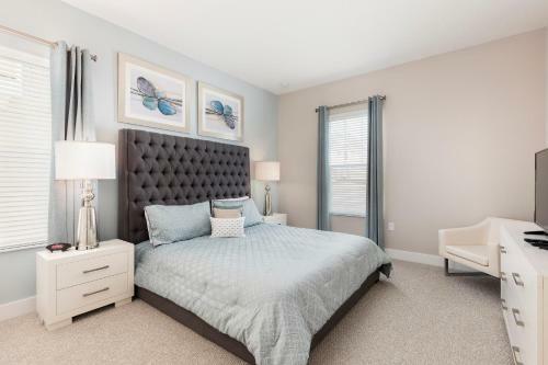 Hotel Summerville Resort 5 Bedrooms Villa