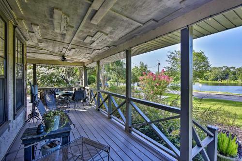 Altamonte Springs Home With Canoe On Lake Marion