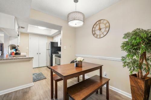 Apartamento Conveniently Located 2 Br W Self Check-in Buckhead