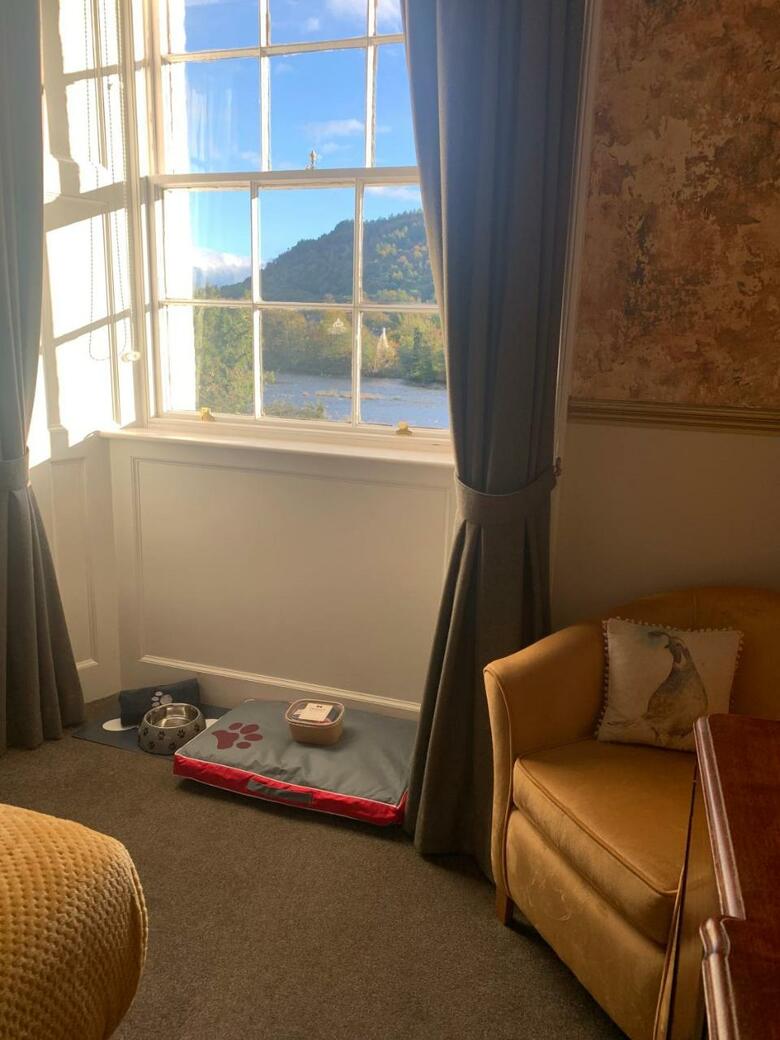 Atholl Arms Hotel