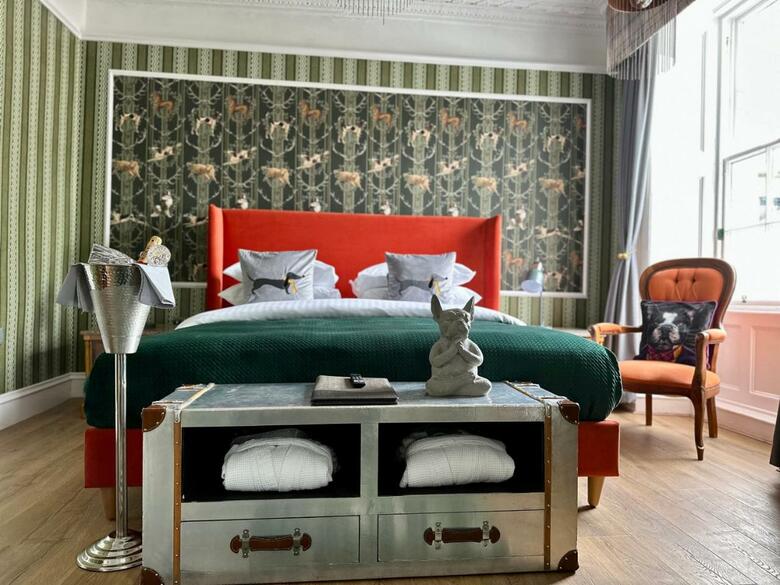 Atholl Arms Hotel