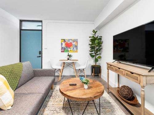 Apartamento Chic Studio With Queen Bed, City Walkable!