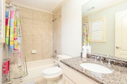 Beautiful 5br 5ba With Hot Tub In Sandy Springs