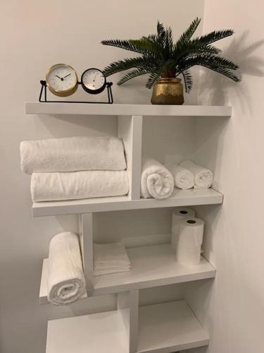 Studio9forty Apartment 40 With Queen Bed Sleeps 2