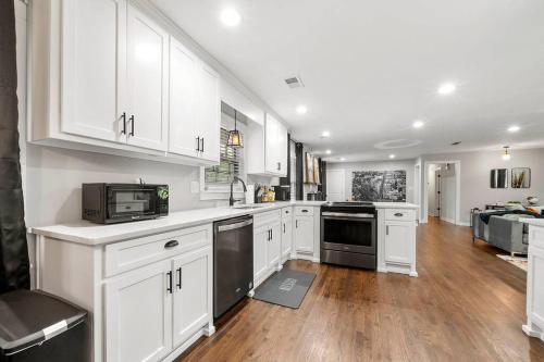 Luxe Westside Ranch, Mins To West Midtown Atl.