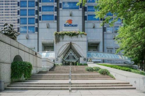 Put Your Feet Up 1bed 1 Bath Condo Downtown Atl
