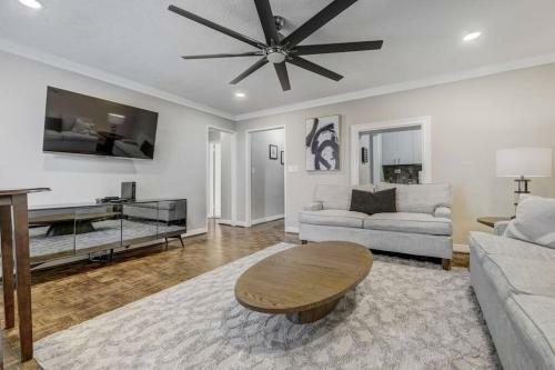 Put Your Feet Up 1bed 1 Bath Condo Downtown Atl