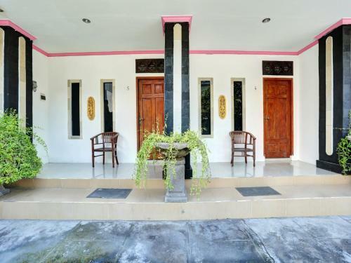 Spot On 90732 Hotel Wisata Indah
