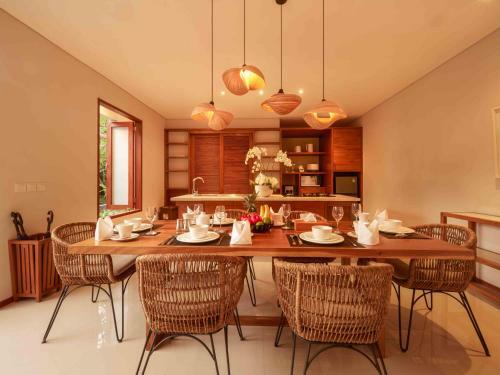 Agra & Amurti Villas