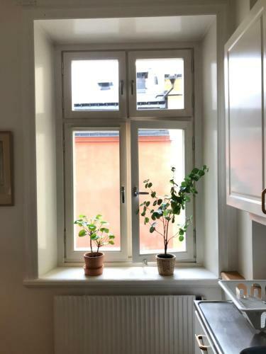 Classic & Light 2 Room Apartment In Sofo, 60 Sqm