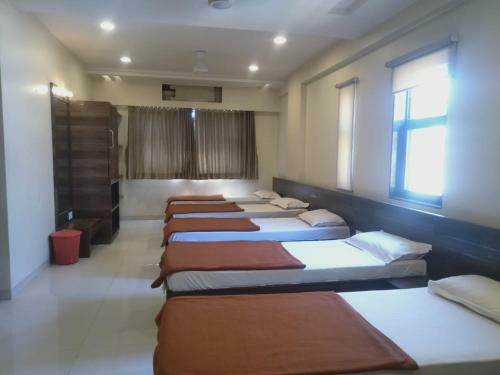 Hotel Sai Heera Residency Shirdi