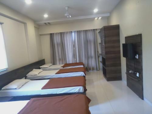 Hotel Sai Heera Residency Shirdi
