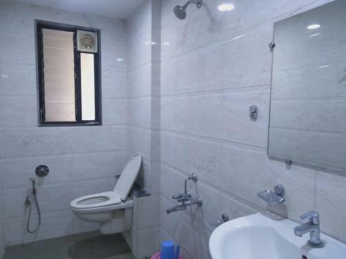 Hotel Sai Heera Residency Shirdi