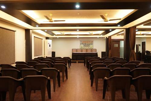 Hotel Aamba Residency