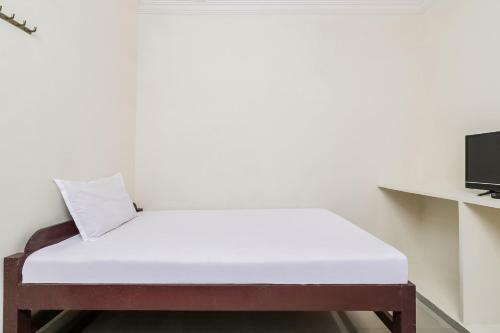 Hotel Vaccinated Staff - Spot On 46039 Tarangini Residency