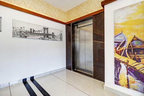 Hotel Townhouse Oak Sharoz Residency
