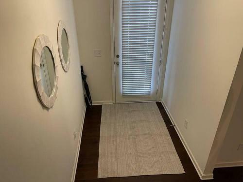 Luxury & Spacious Getaway W/king Bed & Pool Table