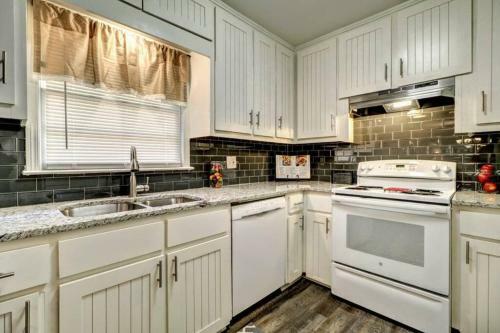 Smyrna Mableton Renovated! Clean! Comfortable! Md