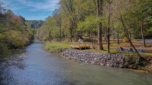 Ellijay River Dreams By Escape To Blue Ridge