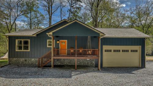 Ellijay River Dreams By Escape To Blue Ridge