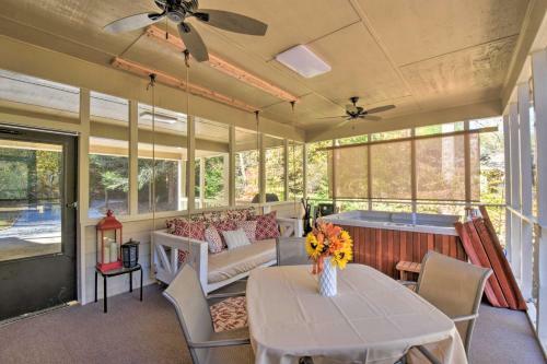 Riverfront Ellijay Home With Deck And Hot Tub