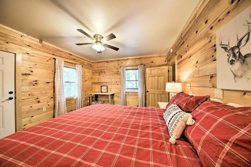 Serene Escape With Game Room And Resort Amenities