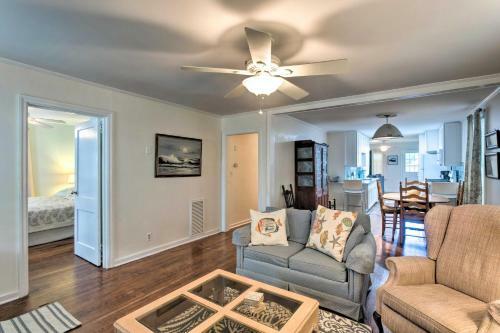 St Simons Island Cottage About 1 Block Walk To Beach!