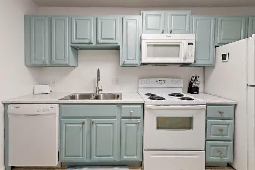 Selah - 2 Bed - 1 And A Half Bath St Simons Condo With Community Pool