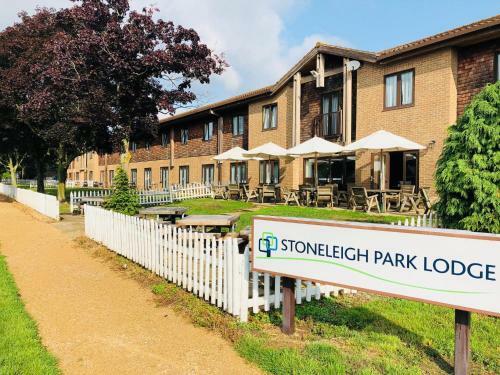 Hotel Stoneleigh Park Lodge