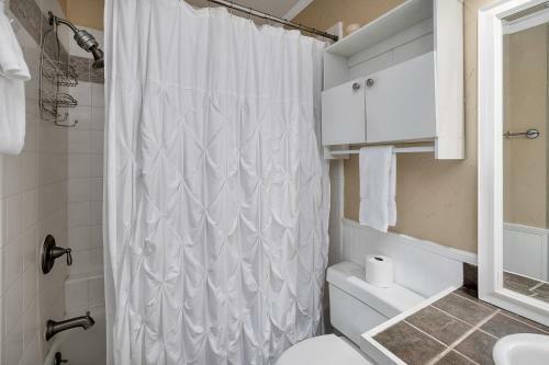 Brockinton South - 2 Bed - 2bath Duplex In Brockinton On St Simons Island