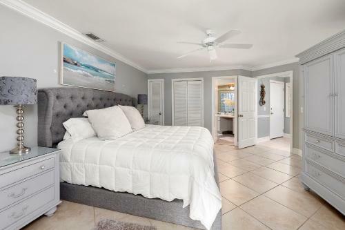 2 Bedroom 2 Bath Marsh Front Unit In Sea Palms On St Simons Island