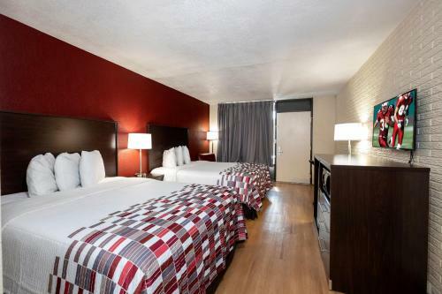 Motel Red Roof Inn West Point