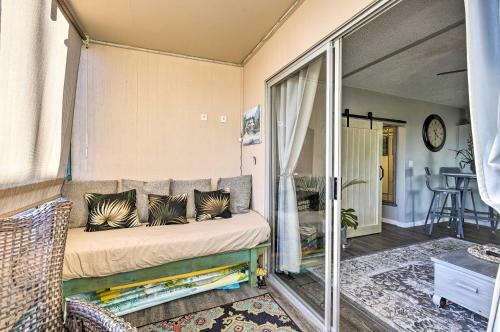 Apartamento Sunny Central Condo With Lanai And Pool Access!