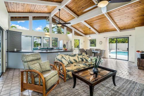 He'eia Bay Hale
